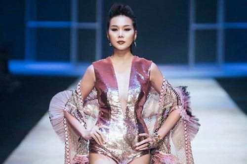 Thanh Hằng: 38 tuổi, giàu có và nằm ngoài 'tâm bão' yêu trai trẻ của mỹ nhân Việt