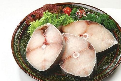 Những loại cá bà bầu không nên ăn kẻo hại thai nhi