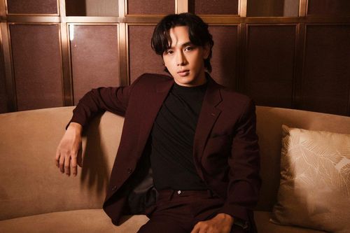 Thuận Nguyễn nói gì khi bị chỉ trích cố tình đăng ảnh gầy trơ xương tạo dư luận để PR phim mới?
