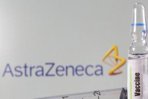 Đức, Ý dừng tiêm vắc xin AstraZeneca khiến người dân thêm hỗn loạn