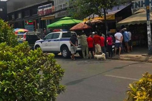 'Lẻn' vào tiệm tạp hóa trộm cắp bị phát hiện, dùng hung khí sát hại chủ tiệm