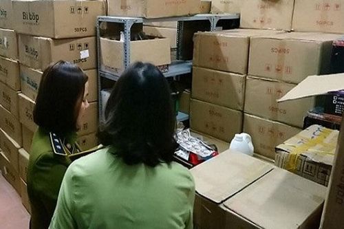 Tạm giữ hơn 16.000 sản phẩm mang nhãn hiệu BIBOP