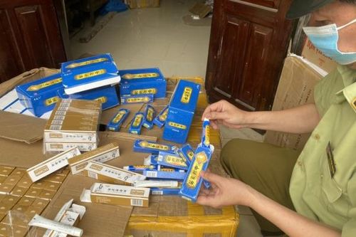 Tiếp tục thu giữ lượng lớn thuốc chữa bệnh nhập lậu