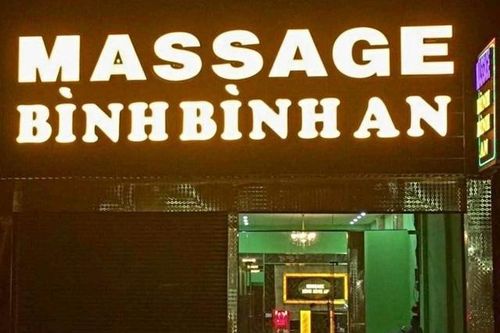 Cơ sở massage cho nhân viên 'tắm tiên' cùng khách
