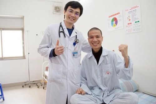 Năng lượng tích cực của 'chiến binh' mắc ung thư máu
