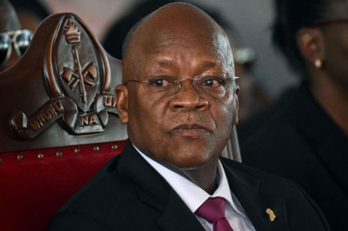 Tổng thống Tanzania đột ngột qua đời sau khi mắc bệnh bí ẩn