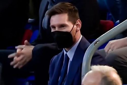 Messi cười trước thông điệp của chủ tịch Barca