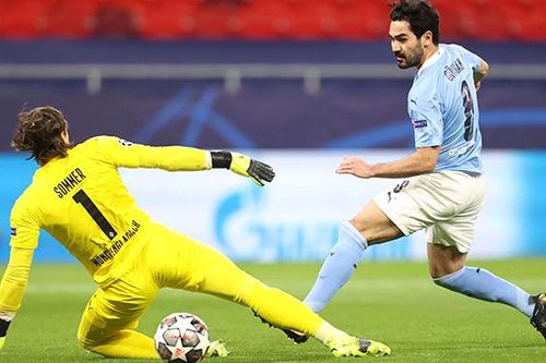 Man City: Cú ăn bốn là thực tế hay bất khả thi?