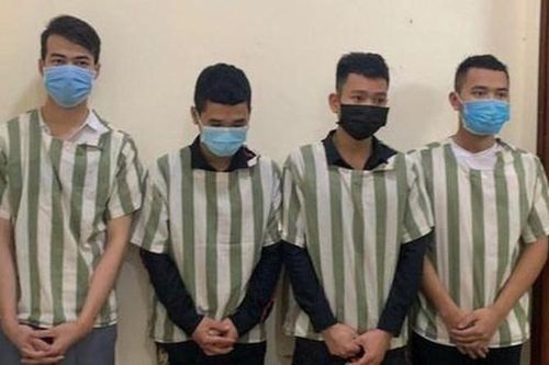 Mức án nào cho chàng trai dàn cảnh bắt cóc bạn gái chỉ để lấy lòng?