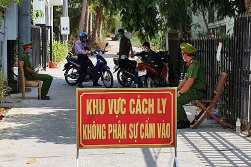 Truy tìm khẩn người nước ngoài trốn cách ly tại Bệnh viện Dã chiến Củ Chi