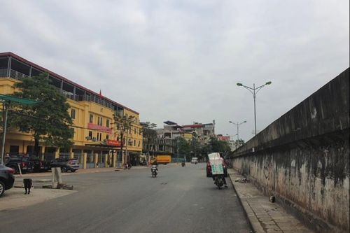 Hà Nội: Đất ven sông 'cháy hàng' nhờ tiếng 'người Hoàn Kiếm'