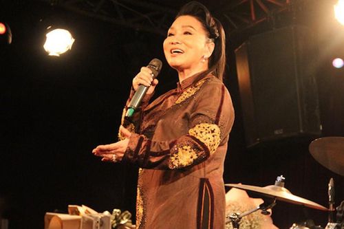 Cải lương tìm đến phòng trà