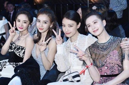 'Tre già măng mọc': Lứa tiểu hoa thế hệ sau 85 thất bại là do vấn đề tuổi tác?