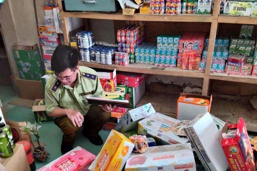 Hà Giang: Xử phạt và thu giữ hàng nghìn sản phẩm giả mạo nhãn hiệu