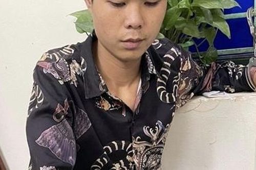 Có 'tật' buôn ma túy nên giật mình