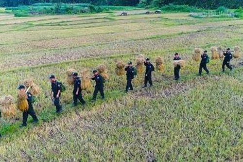 Ấn tượng 20 thanh niên Cảnh sát cơ động xuất sắc, tiêu biểu