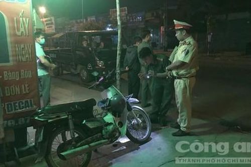 Người bán vé số tử vong sau tai nạn, xe tải liên quan rời khỏi hiện trường