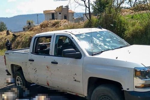 Cảnh sát Mexico bị phục kích, 13 người thiệt mạng