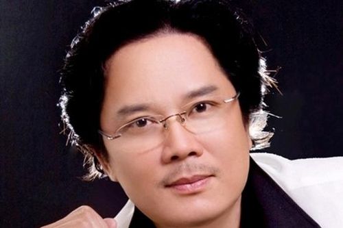 'Chạnh lòng khi không được công khai yêu Công Hậu suốt 10 năm'