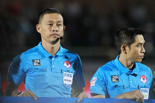 HLV Polking: 'Trọng tài Việt Nam như muốn xua đuổi tôi'