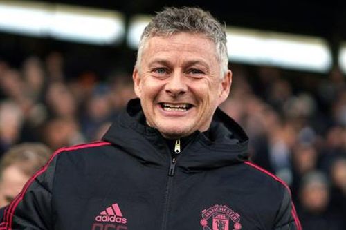 CĐV MU đã nghĩ tới chức vô địch sau lá thăm quá may mắn ở tứ kết Europa League