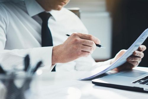 Chủ đầu tư có thể thuê thêm người tham gia quản lý dự án?