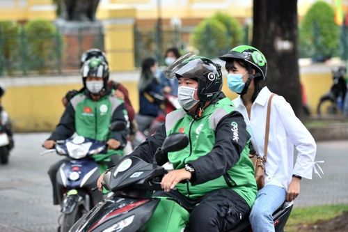 Tài xế xe công nghệ cần được bảo vệ quyền lợi