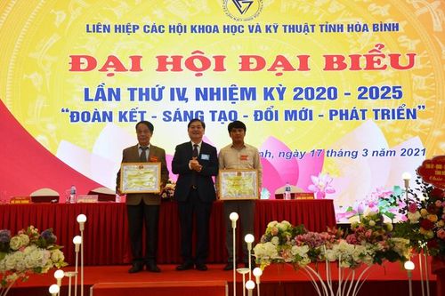 Đồng chí Bùi Văn Thắng được bầu làm Chủ tịch Liên hiệp Hội ở Hòa Bình