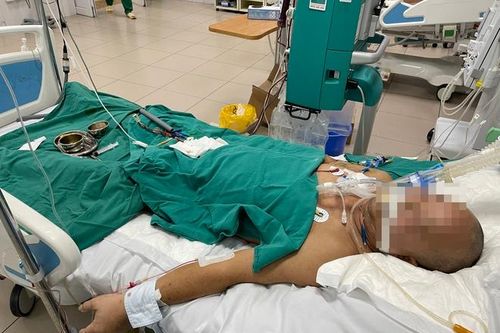 Người đàn ông 63 tuổi suýt mất mạng vì tự ý dùng thuốc nam chứa chất cấm