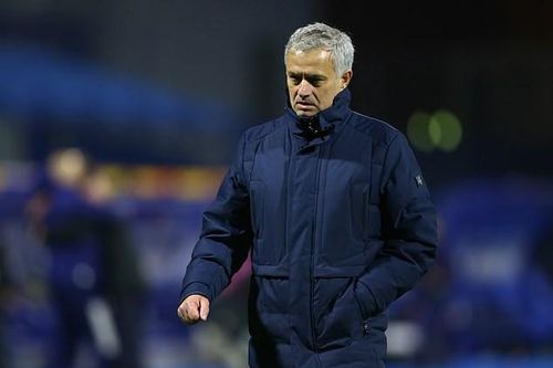 Tottenham thua ngược khó tin, HLV Jose Mourinho nổi cơn tam bành