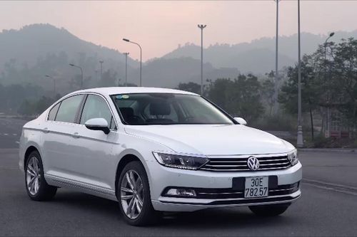 Volkswagen Passat - 'chất' Đức cho khách Việt