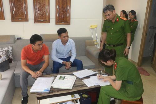 Nghệ An: Bắt ổ nhóm lừa xin việc chiếm đoạt hàng chục tỷ đồng