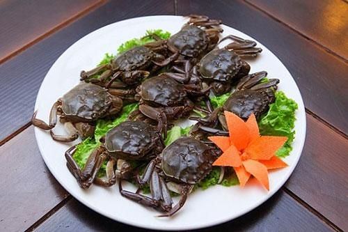 5 sai lầm 'chết người' cần tránh khi ăn cua đồng