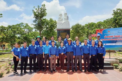90 mùa xuân tự hào tuổi trẻ