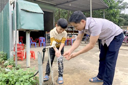 Trách nhiệm cộng đồng bảo vệ nguồn nước