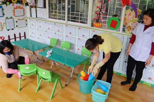 Tăng cường phòng, chống dịch bệnh và bảo đảm an toàn trường học