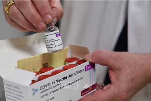 Indonesia, Pháp nối lại việc sử dụng vắc xin của hãng AstraZeneca