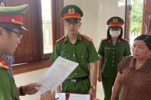 Quảng Bình: Giám đốc hợp tác xã nón lá tham ô 256 triệu đồng