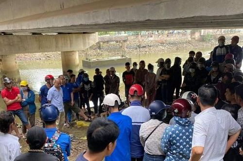 Hà Tĩnh: Đã tìm thấy thi thể nam thanh niên nhảy xuống sông cứu bạn gái