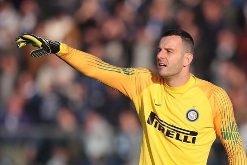 CLB Inter Milan trở thành ổ dịch Covid-19, bóng đá châu Âu bị xáo trộn