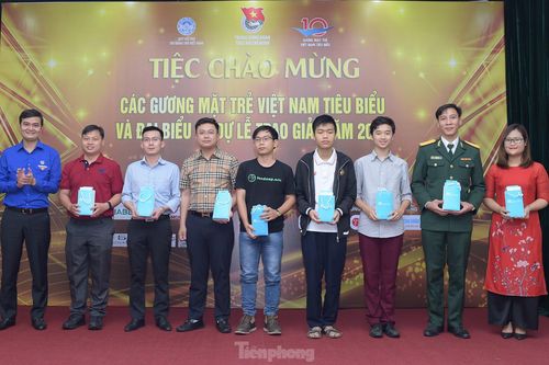 Vinh danh để lan tỏa những điều tốt đẹp và tấm gương điển hình trong thanh niên