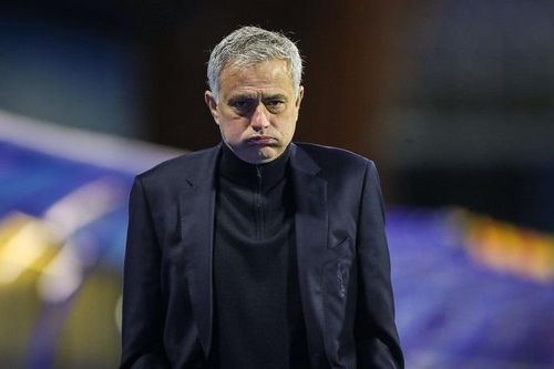 Mourinho nhận tối hậu thư, khó trụ lại ở Tottenham