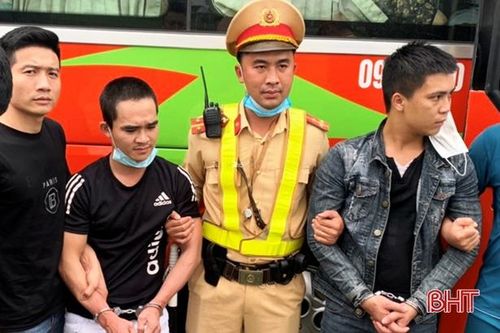 Công an Hà Tĩnh bắt gọn 2 đối tượng trốn nhà tạm giữ, bị truy nã từ Đà Nẵng