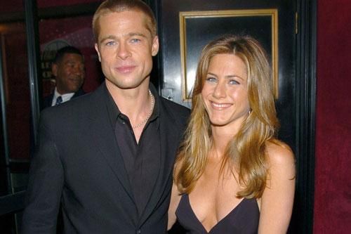 Mẹ của Brad Pitt cầu xin con quay lại với Jennifer Aniston?