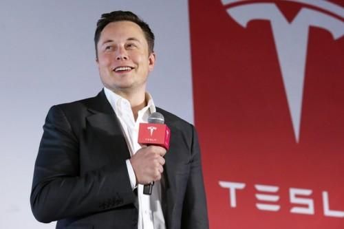 Elon Musk phản ứng trước tin đồn làm ô tô gián điệp tại Trung Quốc