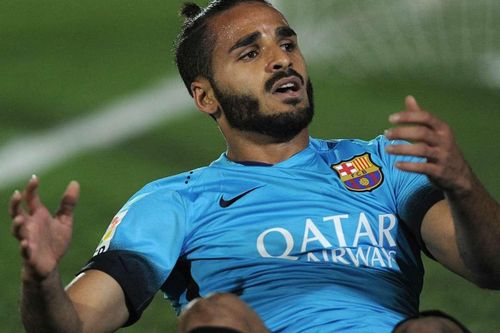 Sự nghiệp kỳ lạ của hậu vệ Brazil ở Barca