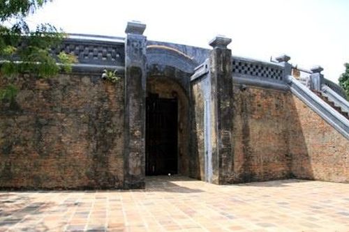 Chỉnh trang cụm di tích Hổ Quyền, Voi Ré