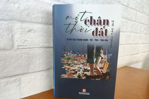'Một thời chân đất' lắm ân tình…