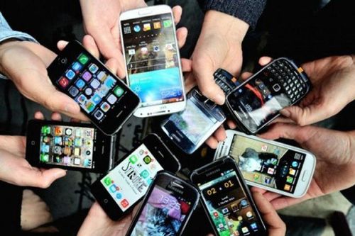 Điện thoại giả mạo 'đánh lừa' người dùng bằng hiển thị 5G