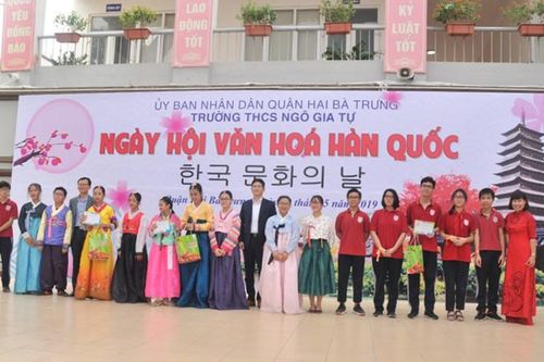 Dạy và thi tiếng Hàn: Thêm cơ hội tiếp cận ngoại ngữ mới